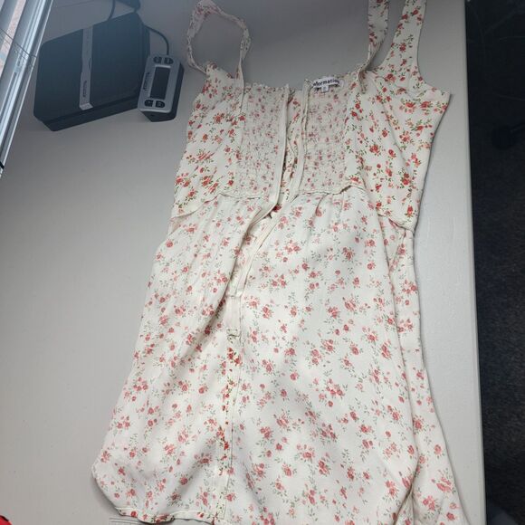 Reformation  Dress Sz 10 Hedy Faux Wrap Excellent Spring Mini Floral Guest Ivory - Picture 17 of 17